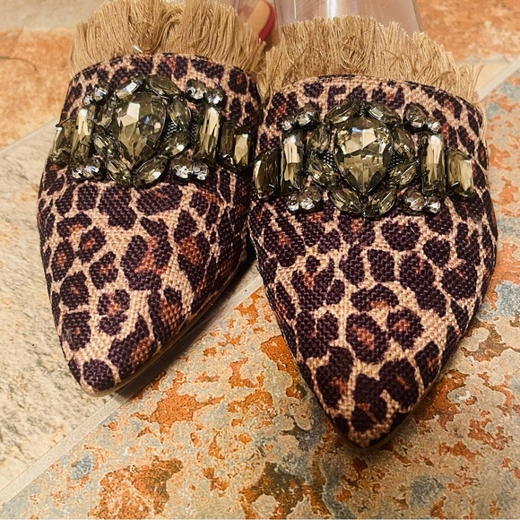 🐆Fabulous RARE Leopard Rhinestone & Fringe Flat Slides by Crown Vintage! - Picture 3 of 16